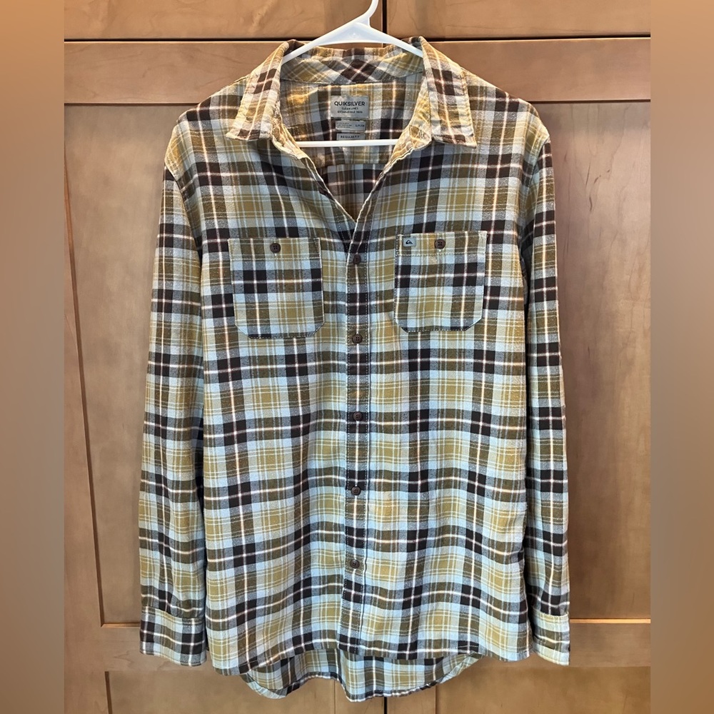 Quiksilver mens small plaid flannel